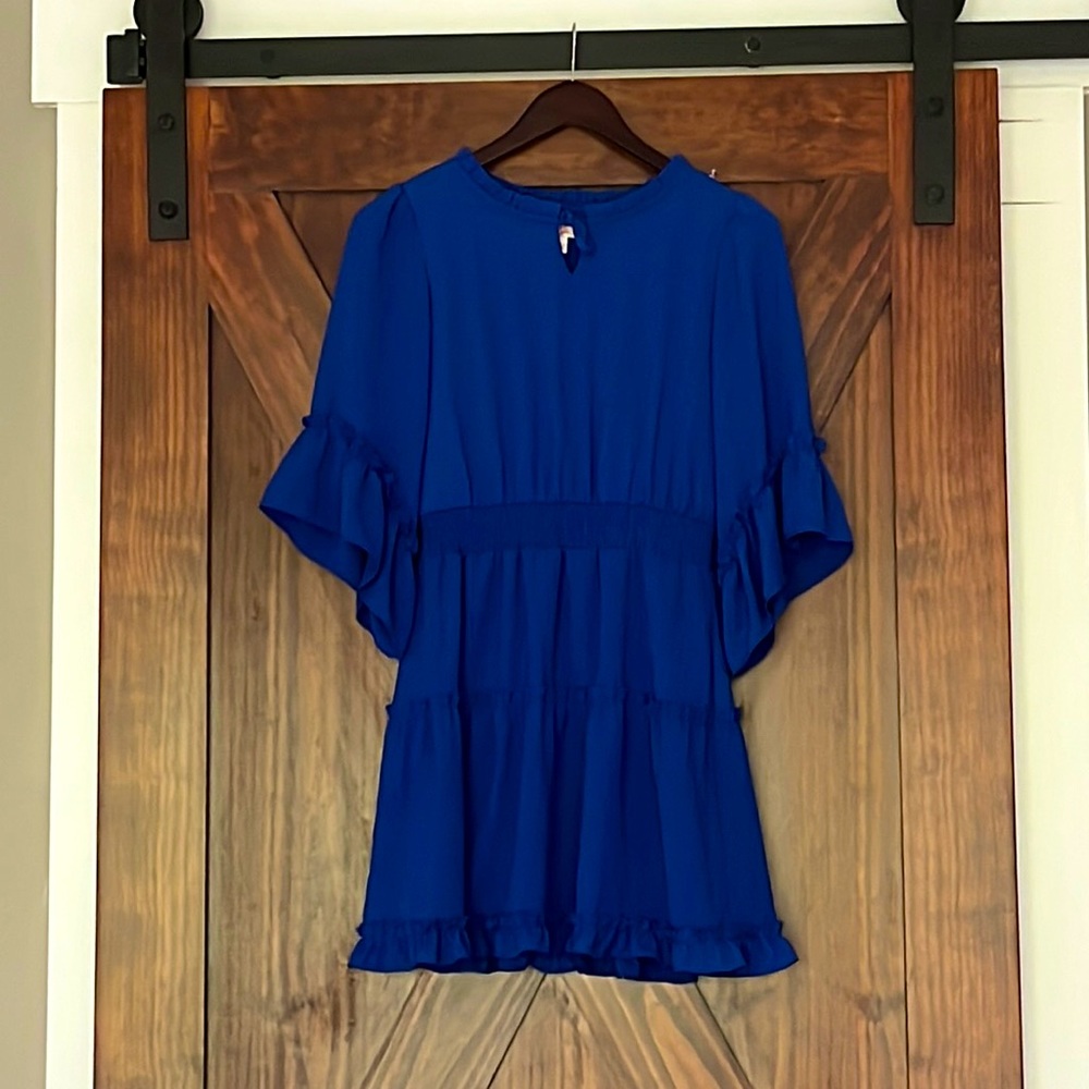 LIKE NEW GIRLS BLUE DRESS